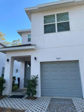 Prime location Midtown Tampa Home